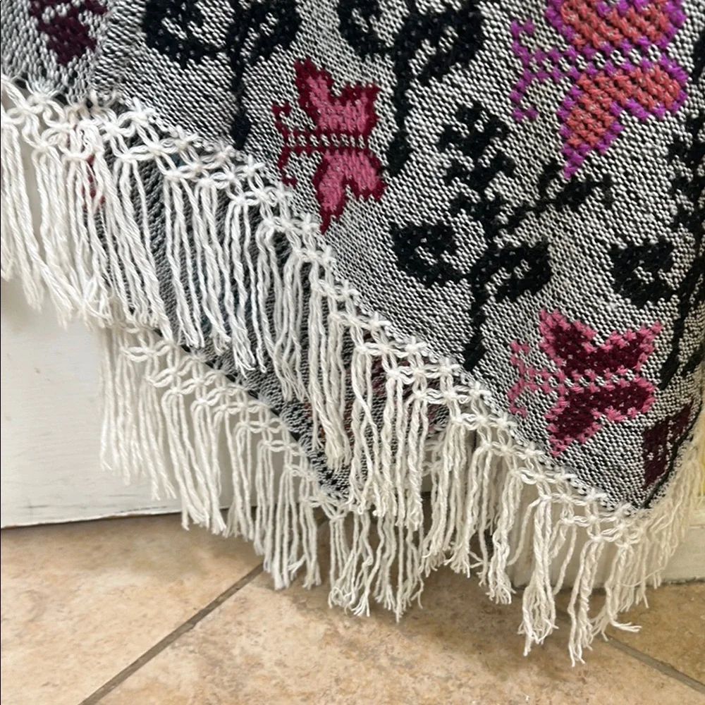 Colorful Floral Knit Poncho with Fringe - Picture 3 of 3